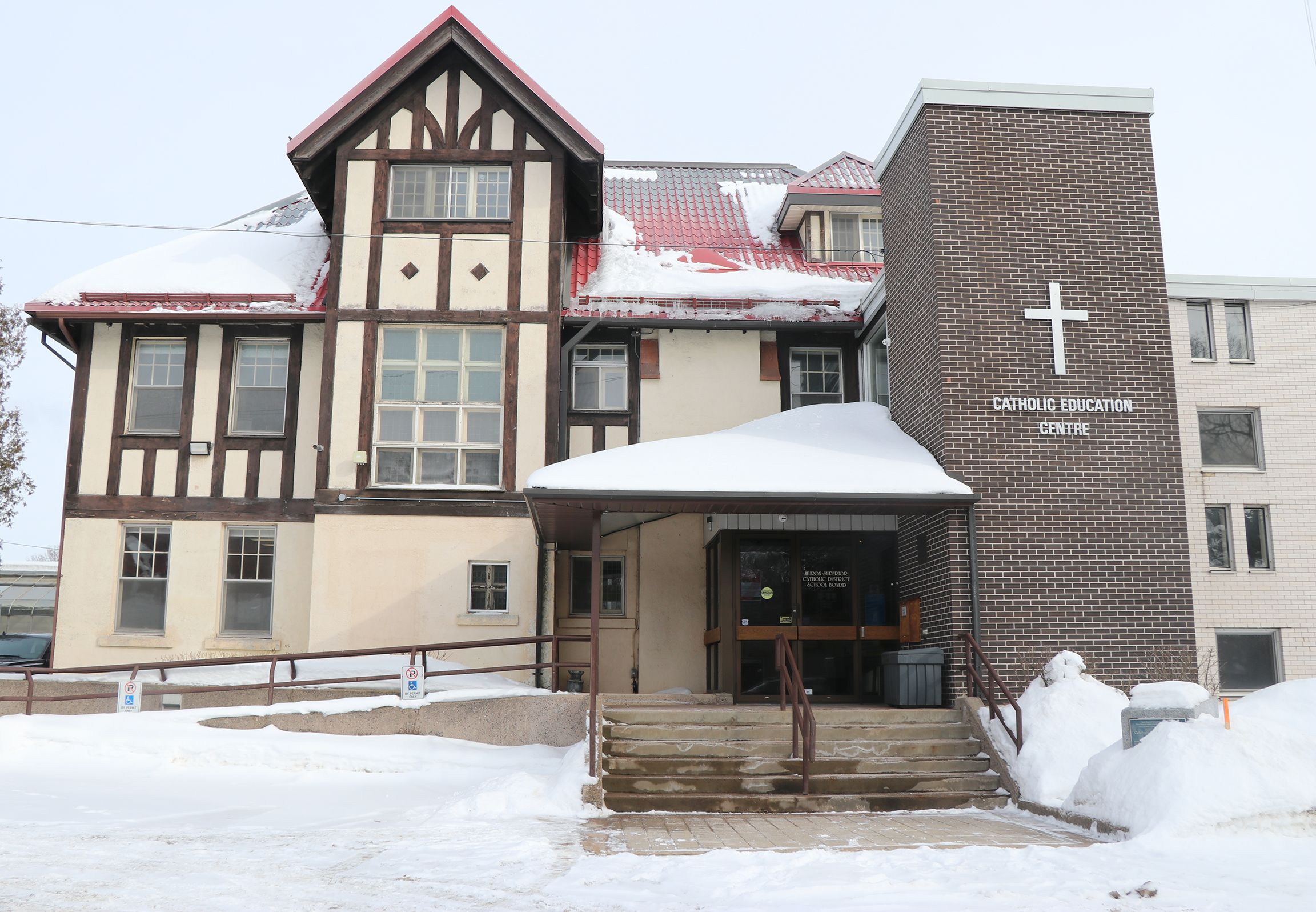 Board job cuts hobble student supports: UNION