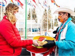 Team Canada's Chef de Mission Catriona Le May Doan was presented with a Maskwacis Cree Nation drum prior to departing for the Beijing 2022 Olympic Winter Games by Chief Wilton Littlechild.
WIN Sport International