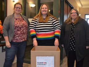From left to right, United Way of SDG executive
director Juliette Labossière, campaign and communication co-ordinator Stephanie Lapointe, and office co-ordinator Susan Currier on Tuesday March 8, 2022 in Cornwall, Ont. Shawna O'Neill/Cornwall Standard-Freeholder/Postmedia Network