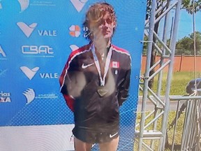 Rudy Saal, 18, son of Donna and Paul Saal of Pembroke, won an individual bronze medal and team gold in the junior men's races on March 27 at the 2022 Pan American Cross-Country Cup in Serra, Brazil.