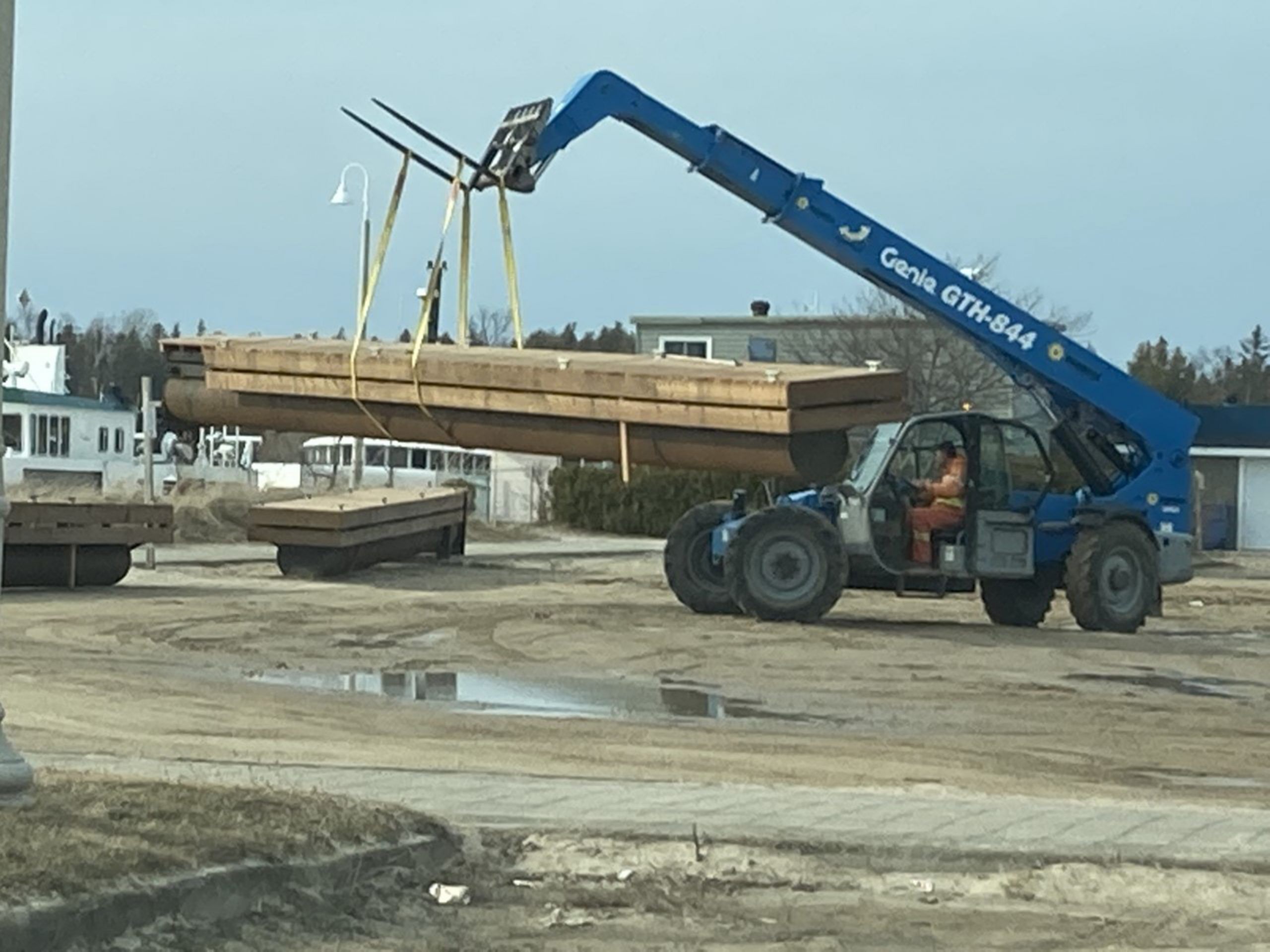 Port Elgin Harbour Dock Replacement Underway | The Shoreline Beacon