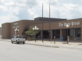 While The Daily Press building, located at 187 Cedar St. S., has been sold, the newspaper’s commitment to serving the community is unwavering. Employees will continue to work from home, meeting the needs of local residents, as they have since the COVID-19 pandemic began in March 2020. FILE PHOTO/THE DAILY PRESS