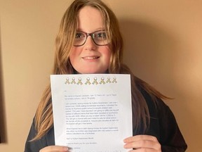 Avonmore's Kayden Jackson, with the letter she wrote announcing her 2022 fundraising effort for Autism Awareness Month.Handout/Cornwall Standard-Freeholder/Postmedia Network