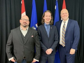 Effective Tuesday, May 18, Albertans can renew their driver’s licence or identification card online. Strathcona-Sherwood Park MLA and Service Alberta Minister Nate Glubish made that announcement on Monday, and he was joined by Derek MacMillan, vice-president of the Association of Alberta Registry Agents and Joel Ruff, COO of the Alberta Motor Association. Photo via Facebook