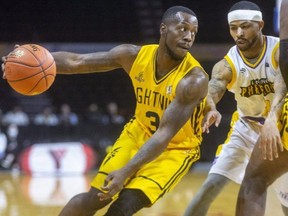 Chris Jones of the London Lightning is shown in NBL of Canada action at Budweiser Gardens in London on Sunday March 6, 2022. Mike Hensen/The London Free Press