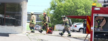 Sault Ste. Marie Fire Services responds to a fire at 138 East St., in Sault Ste. Marie, Ont., on June 16, 2022. (BRIAN KELLY/THE SAULT STAR/POSTMEDIA NETWORK)