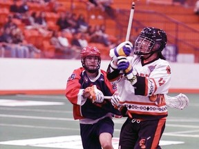 Rowisonkies Barnes carries the ball up the floor for the Six Nations Rebels during recent Ontario Lacrosse Association junior B action. Photo courtesy Nanticoke Photograph