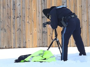 Ontario Provincial Police and the Anishnaabe Police were on the scene of a shooting on Albert Street in Espanola, Ont. on Thursday January 21, 2021. Lindsey Thiboutot was shot during a robbery attempt. John Lappa/Sudbury Star/Postmedia Network