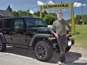 Sundridge Mayor Lyle Hall is stepping aside after two terms. He says he plans to spend more time with his family and engage in volunteer work.
