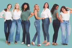 Maurices arrive à Emerald Hills, Medial Conseil