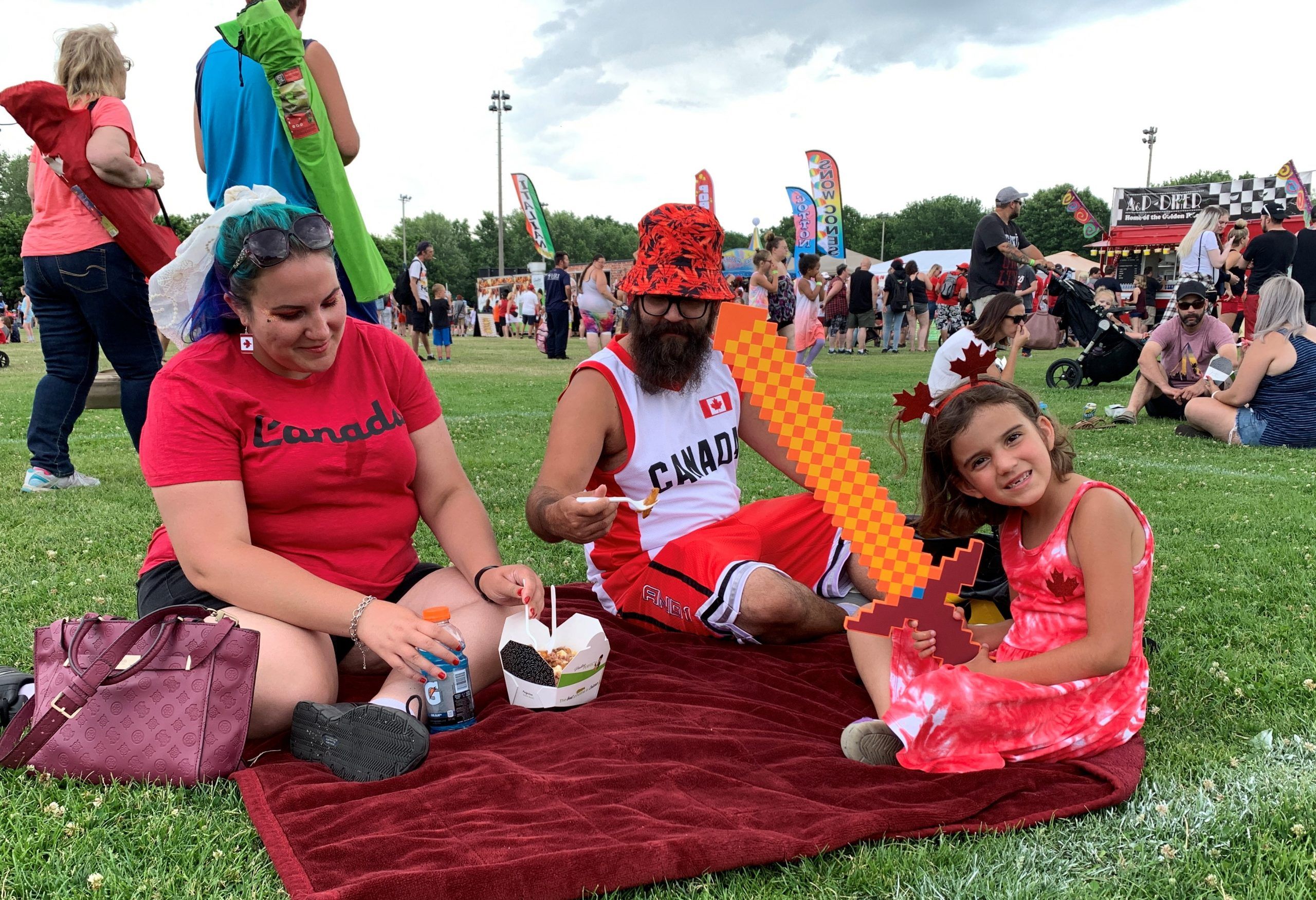 Thousands flood in for Canada Day festivities Brantford Expositor