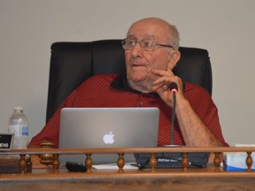 Athens Mayor Herb Scott chairs a special meeting of the Maple View Lodge Committee of Management on Tuesday, July 12.
Tim Ruhnke/The Recorder and Times