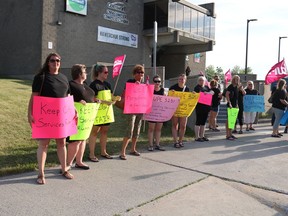 Members of the CUPE 3251 union at a protest rally outside the Cornwall Civic Complex after the City of Cornwall ceased negotiations, on Monday July 11, 2022 in Cornwall, Ont. Laura Dalton/Cornwall Standard-Freeholder/Postmedia Network