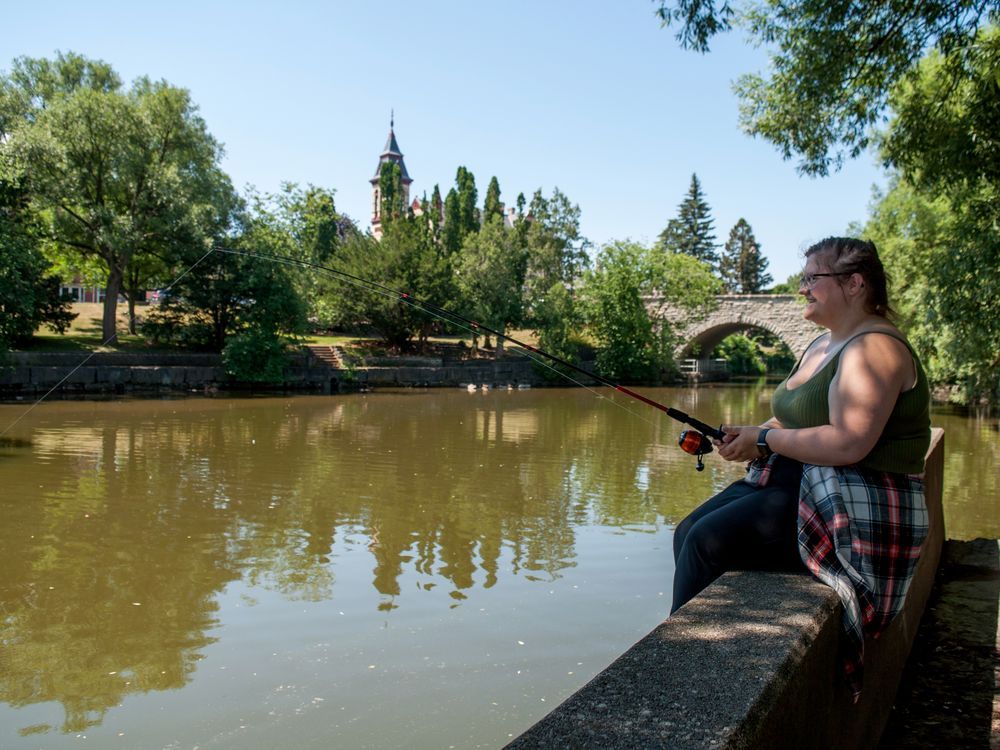 Huron Perth public health issues heat warning as Stratford sizzles