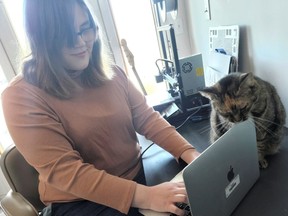 Patience Gilbank's cat left her alone long enough so that she could develop a productivity app to help her fellow students.