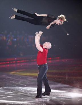 Jodeyne Higgins and partner Sean Rice during a guest performance on an episode of CBC's Battle of the Blades in 2009. (Handout photo CBC / Insight)
