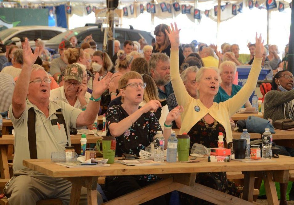 organizers-welcome-crowds-back-at-salmon-spectacular-seaforth-huron