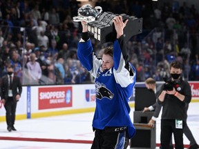 Philippe Daoust celebrates winning the 2022 Memorial Cup with the Saint John Sea Dogs.