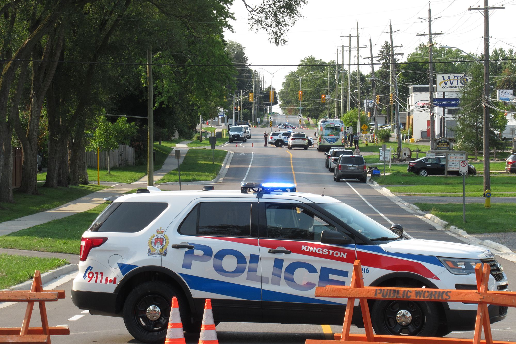 Man Surrenders To Kingston Police After 27 Hour Standoff The Kingston Whig Standard 