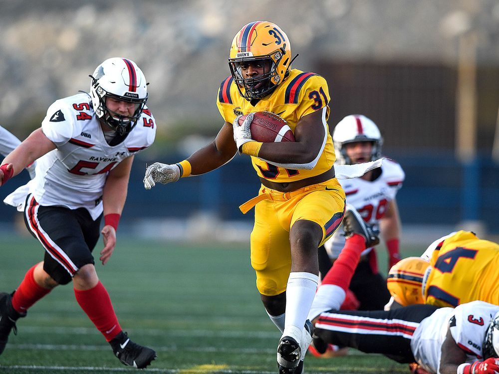 Carleton Ravens Football - Go Ravens