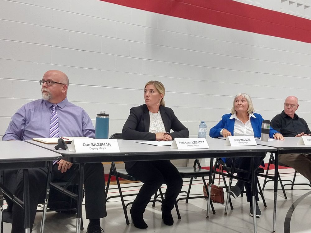 Lambton Shores candidates face the voters Exeter Lakeshore Times Advance