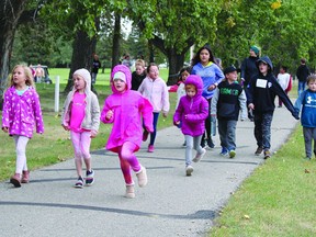 Vulcan Prairieview Elementary School held its Terry Fox Run on Thursday, raising funds for the Terry Fox Foundation. STEPHEN TIPPER