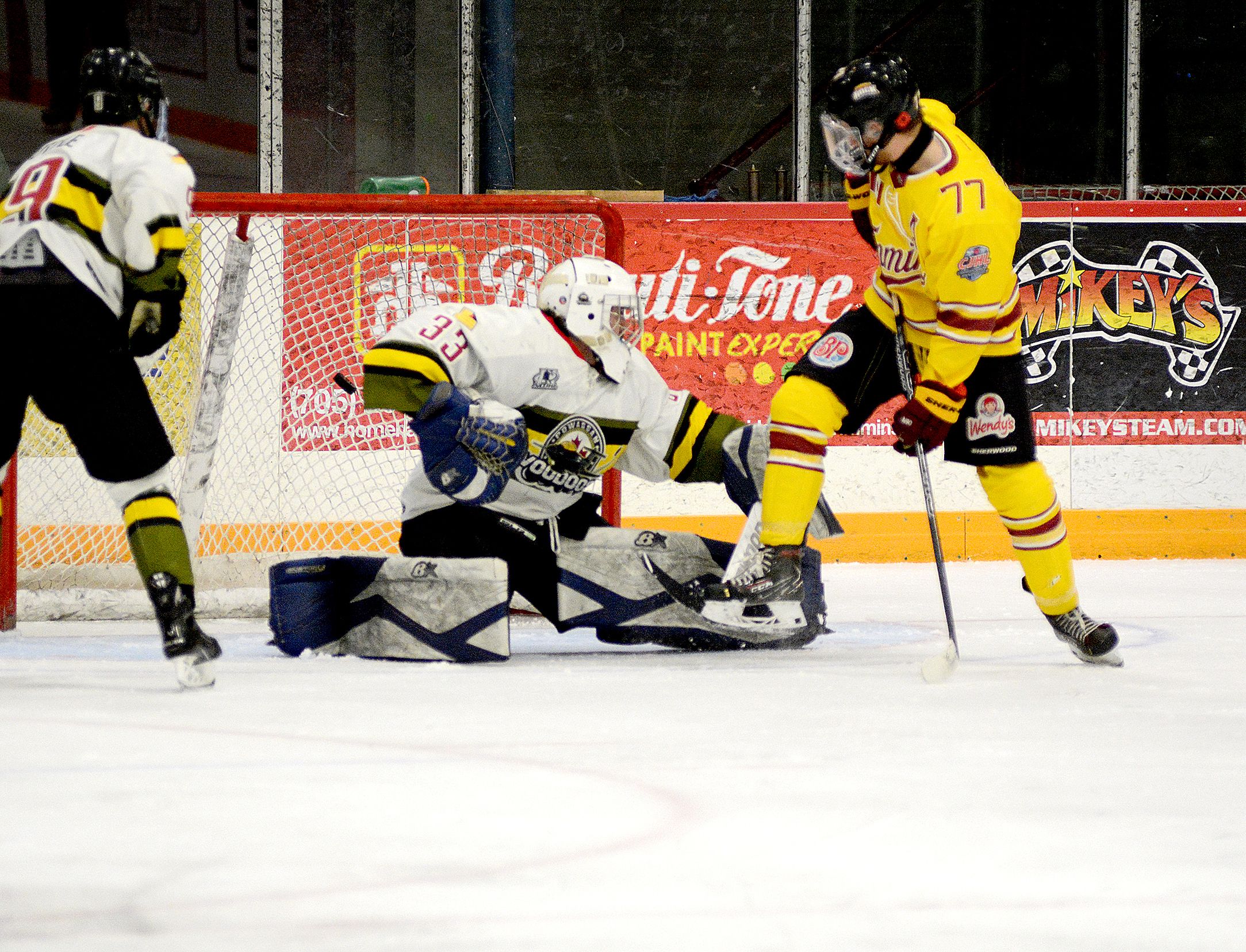 GALLERY: Rock fail to treat fans to victory | The Daily Press