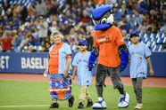 Residential School Survivor Near Sudbury Throws First Pitch Sault Star