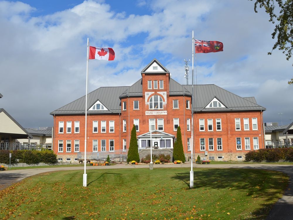 'Old' Maple View Lodge will not be sold counties council Brockville