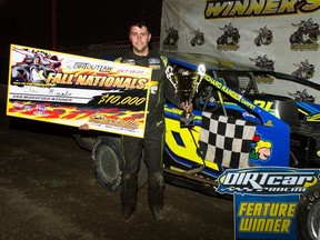 Chris Raabe wins big at the 2022 Fall Nationals at Brockville Ontario Speedway.
Henry Hannewyk photo
