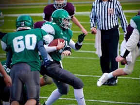 The Algonquin Barons moved to 4-0 corralling West Ferris Quarterback Grayden McFarlane and his West Trojans by a score of 22-6 in junior football action.
