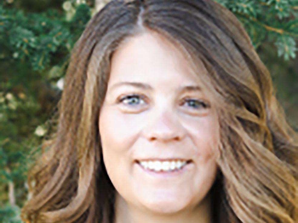 Former Parkdale School teacher receives PM's award Wetaskiwin Times