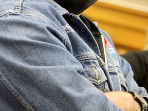 Mike Da Prat, president of Steelworkers Local 2251, at Algoma District School Board meeting on Tuesday, Nov. 1, 2022 in Sault Ste. Marie, Ont. (BRIAN KELLY/THE SAULT STAR/POSTMEDIA NETWORK)