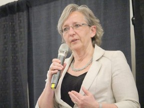 EIPS involved about Alberta Schooling timelines amid price range talks
