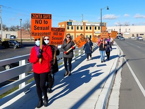The Zonta Club of Chatham held on demonstration on the Third Street Bridge in Chatham on Nov. 25 to mark the International Day for the Elimination of Violence Against Women. Ellwood Shreve/Postmedia