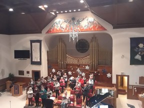G Clef & Music Men’s Choir will perform Dec. 4 at Knox United Church, putting everyone into a very merry frame of mind for the upcoming Christmas Season.

Photo by Ruth Bowiec.