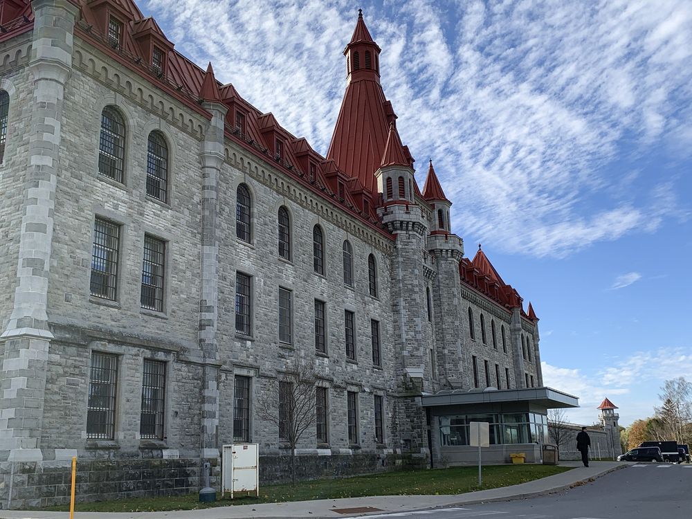 Collins Bay Institution Inmate Charged After Officer Seriously Injured