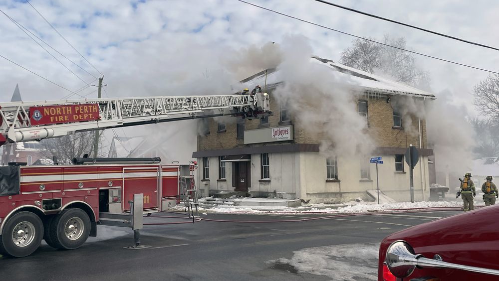 Monkton landmark goes up in flames Mitchell Advocate
