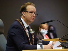 Greater Sudbury Mayor Paul Lefebvre makes a point during his inaugural address at a ceremony for the new city council at Tom Davies Square on Nov. 17.