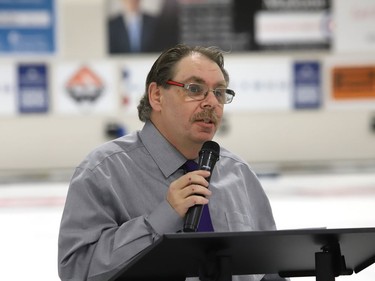 Tom Leonard, of Curl Sudbury, makes a point at Curl Sudbury's 130th birthday celebration at the curling club in Sudbury, Ont. on Friday November 25, 2022. The facility was also renamed the Northern Credit Union Community Centre during the ceremony. John Lappa/Sudbury Star/Postmedia Network
