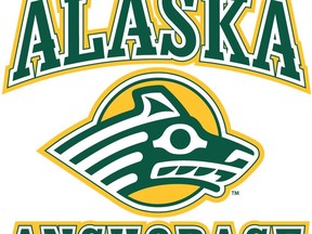 Mitch LaFay dari Stratford berkomitmen untuk program hoki pria University of Alaska-Anchorage