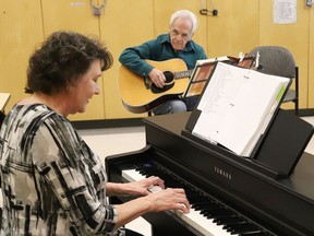 Musicians Judy Aaltonen and Donald Theriault jam at a session of Bring a Tune at Noon at the ParkSide Centre in Sudbury, Ont. on Monday December 5, 2022. Participants meet on Mondays to play music together. John Lappa/Sudbury Star/Postmedia Network