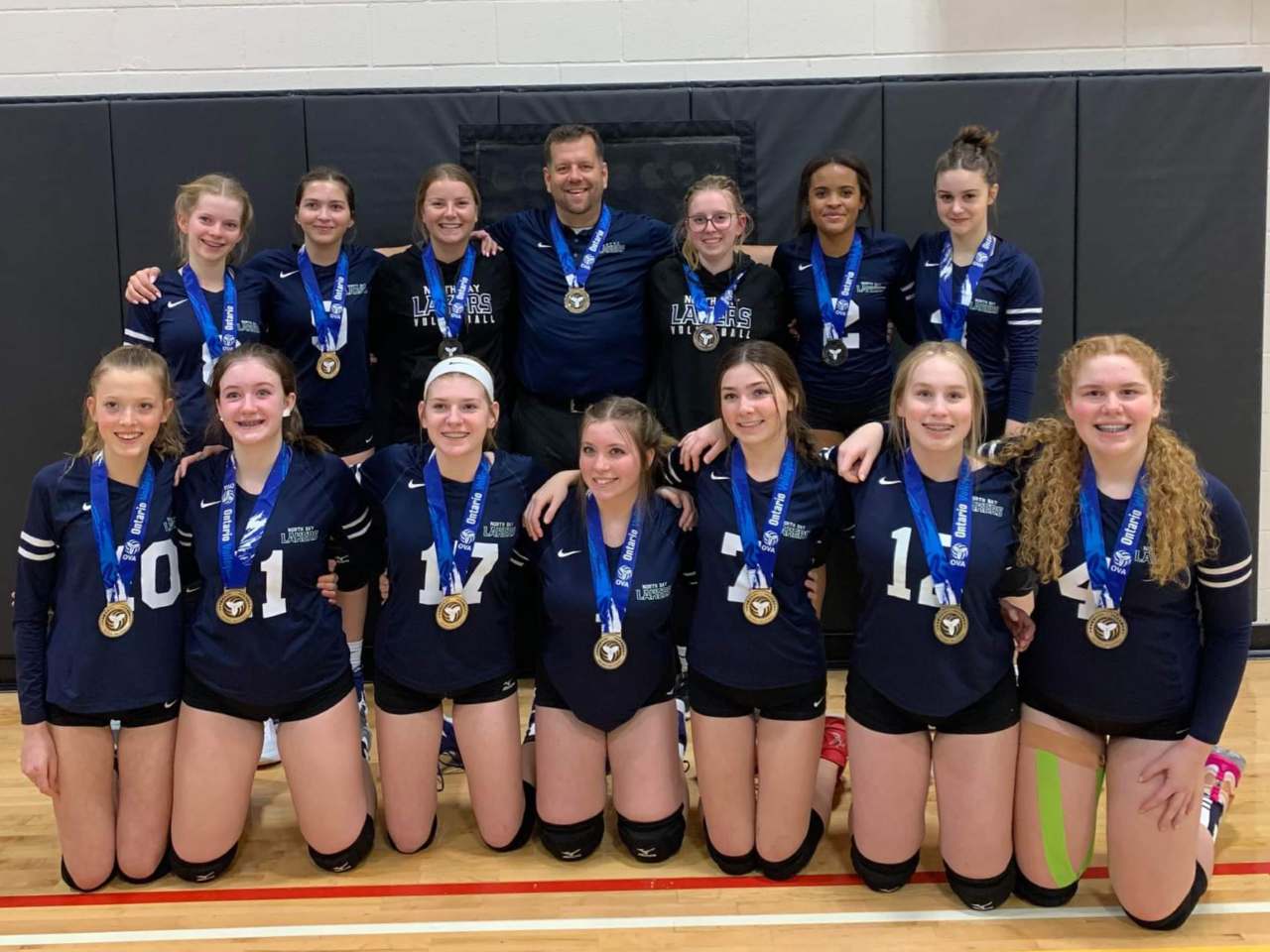 North Bay female volleyball squad wins silver in Barrie tourney North