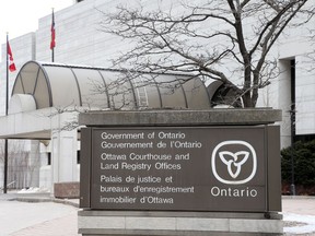 File: Ottawa Courthouse.