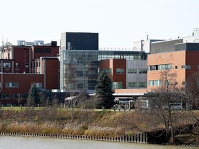 The Chatham site of the Chatham-Kent Health Alliance,  shown here Nov. 19, 2020, has an influenza outbreak on Medicine B unit.(Tom Morrison/Postmedia Network)