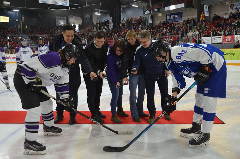 Wild crowd pumps up the volume for Hockey Day high school games Owen
