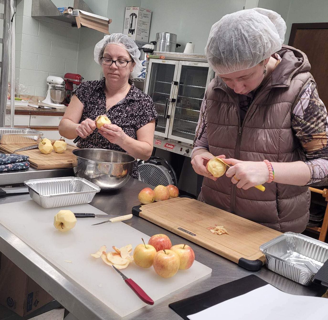 The Community Table and Noah’s Ark introduces cooking classes Hanover