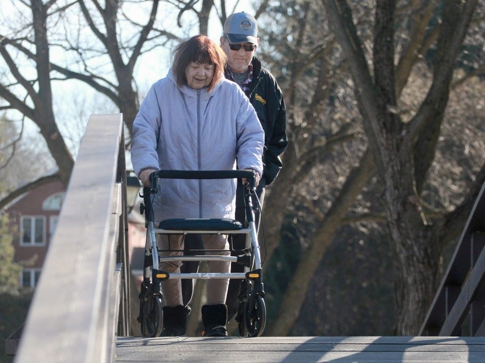 Recordbreaking warmth, wind gusts mark unusual February weather in