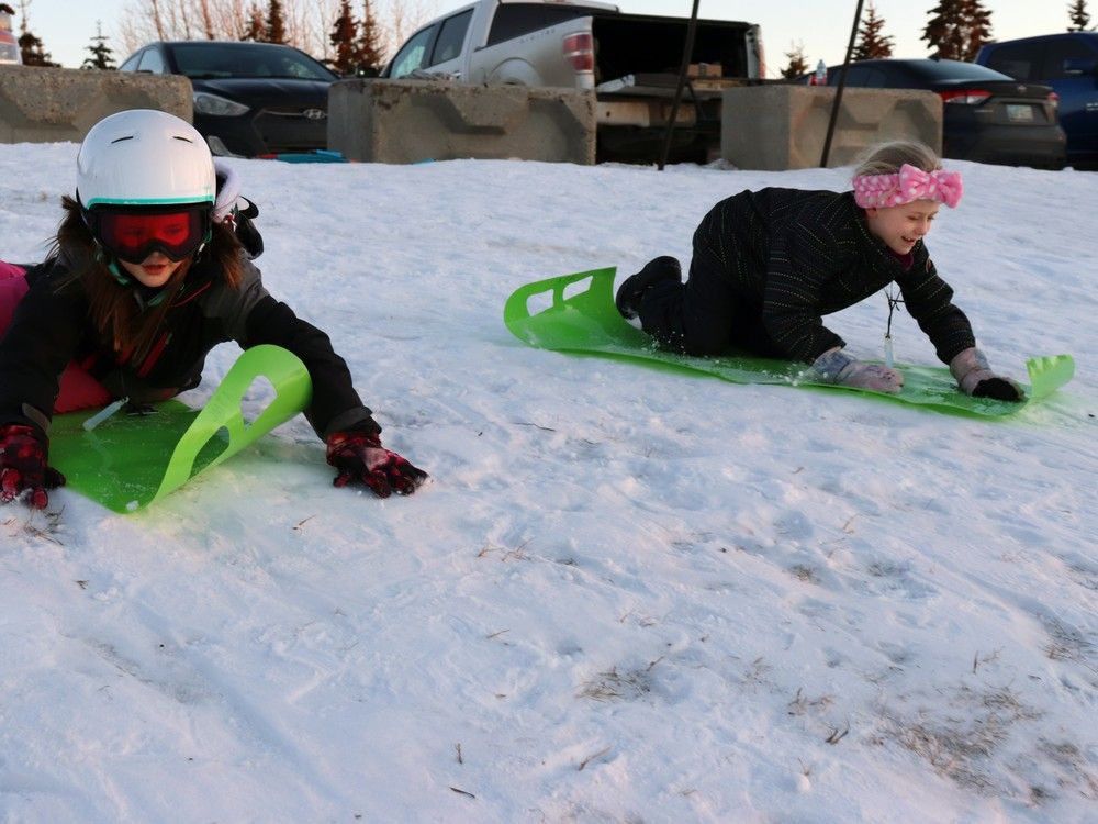 Photos Local families enjoy toboggan party Whitecourt Star