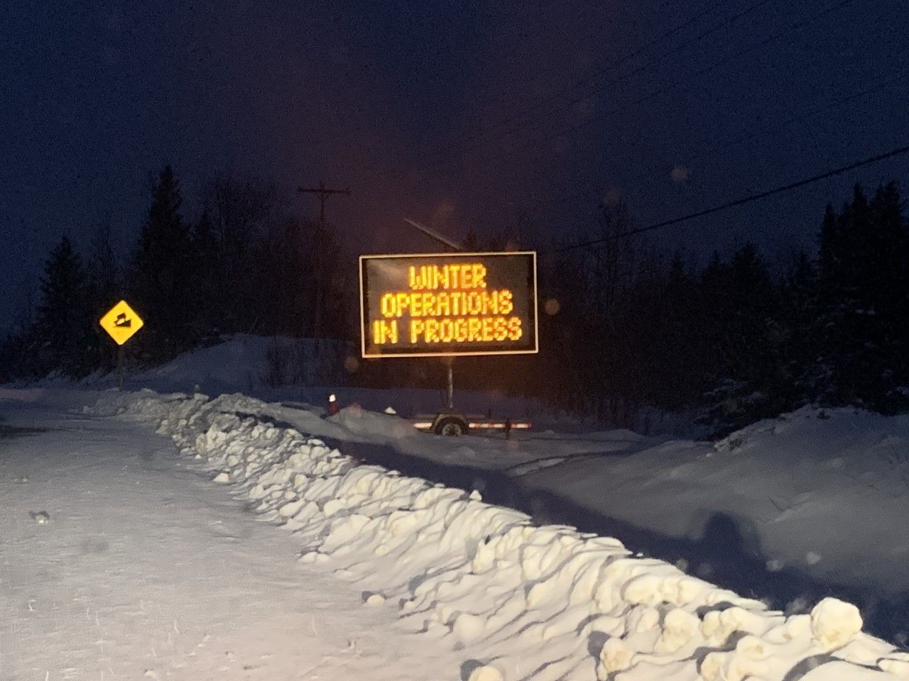 Province adds road signs along Northern Ontario's highways to notify